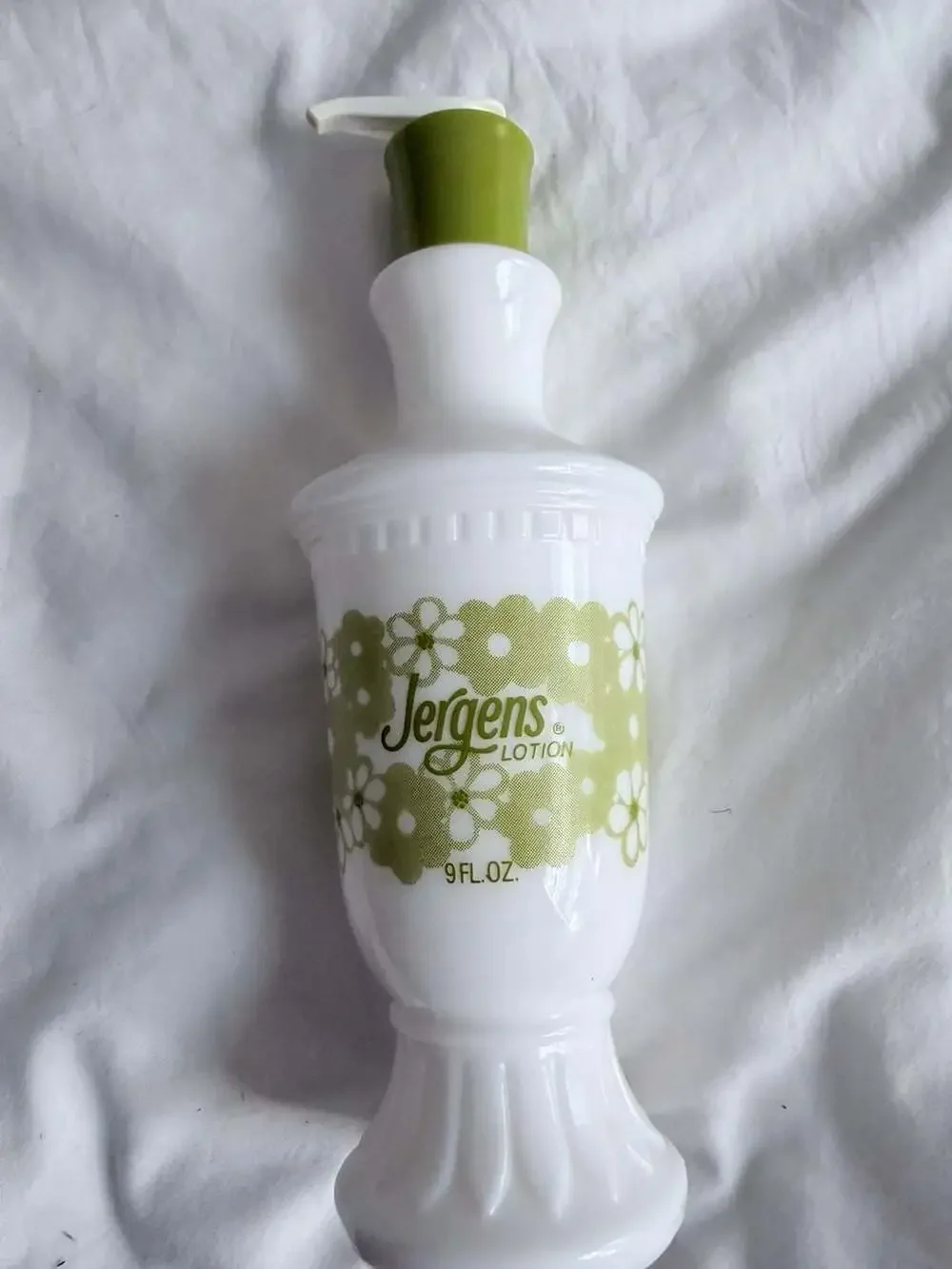 Vintage Jergens Lotion Milk Glass Dispenser Bottle White with Green Daisy Floral